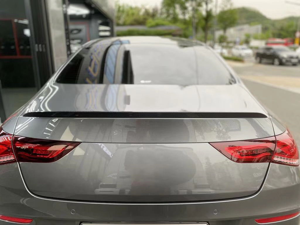 Becquet Arrière en Fibre de Carbone – Mercedes-Benz Classe CLA W118 / CLA63 (2013-2023)